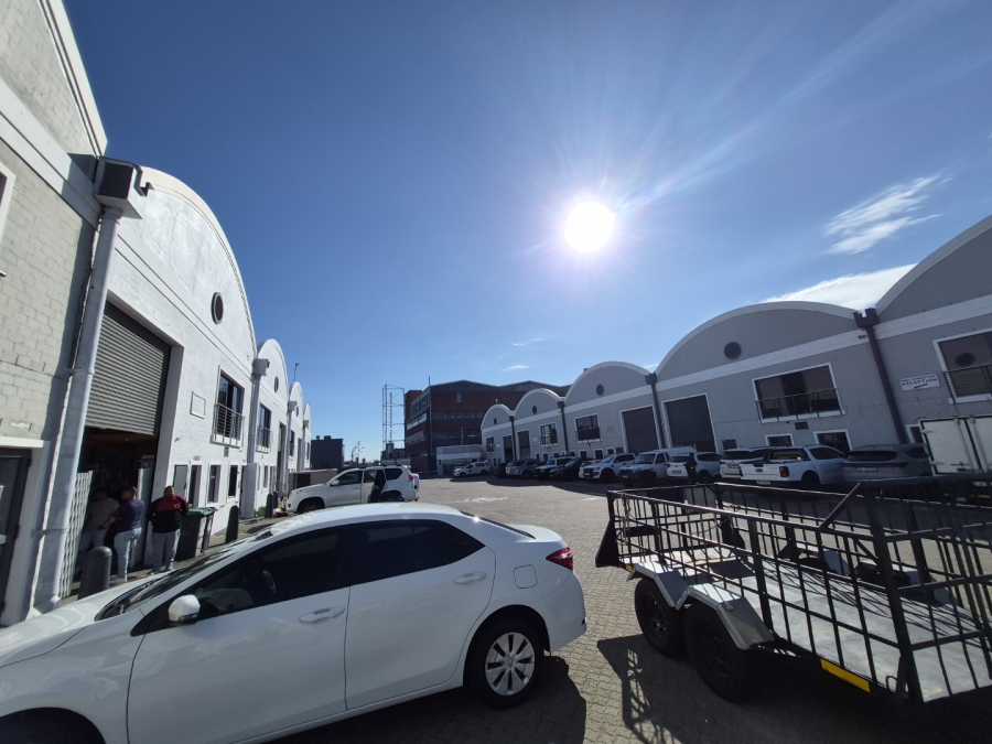 To Let Commercial Property for Rent in Maitland Western Cape